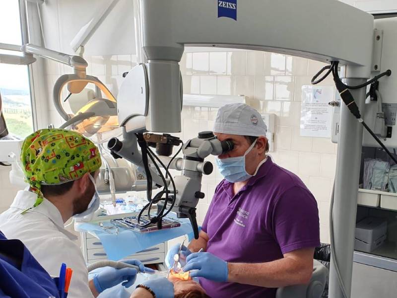Endodonzia in microscopia